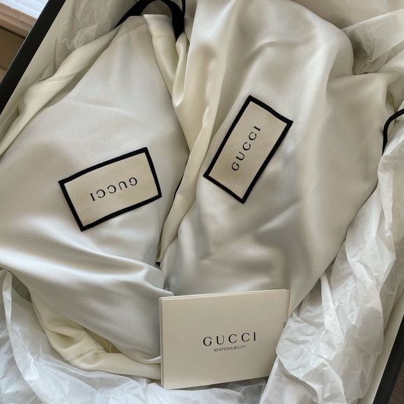 Black Gucci boots - Picture 8 of 8